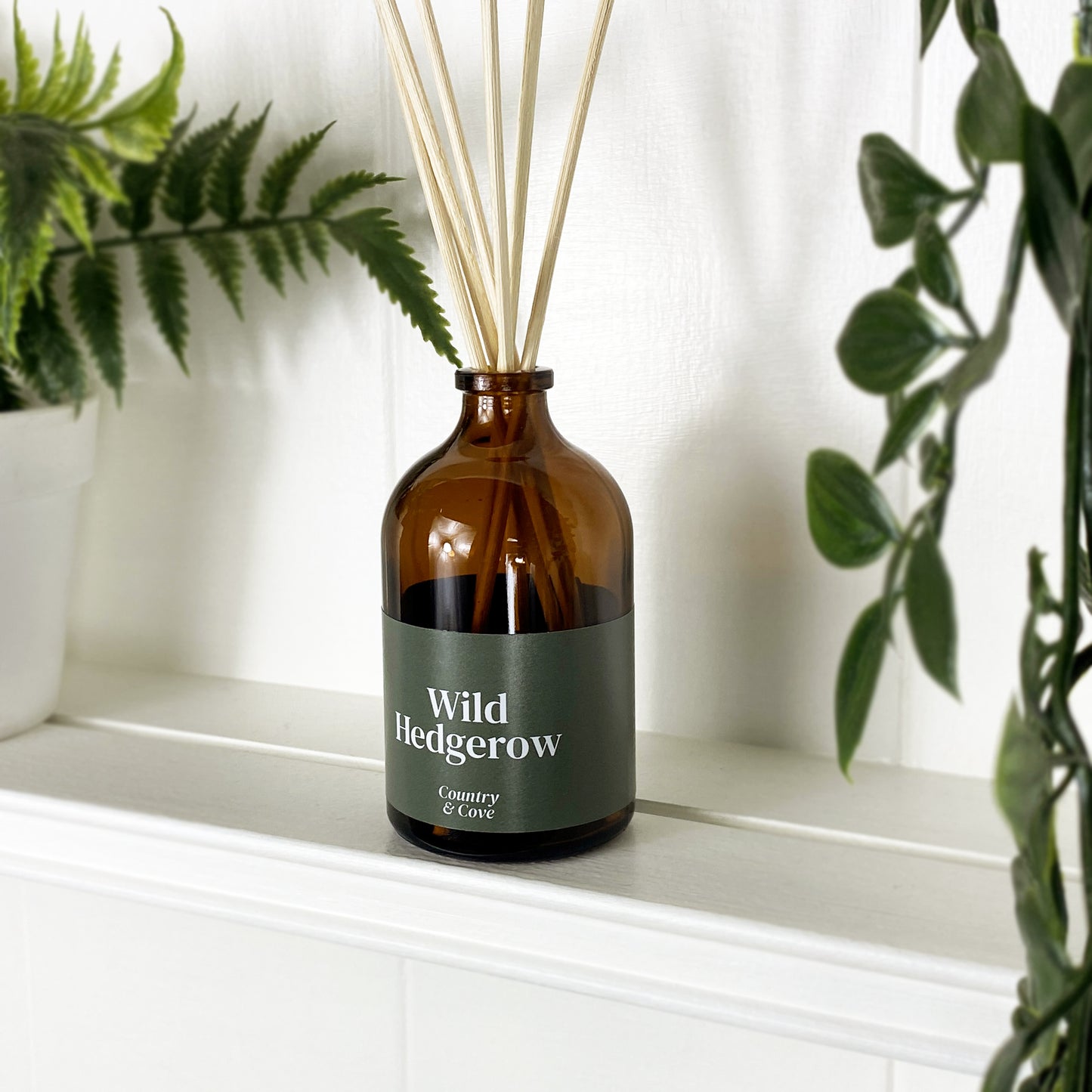 Wild Hedgerow Reed Diffuser with Blackberry and Bay Fragrance by Country and Cove